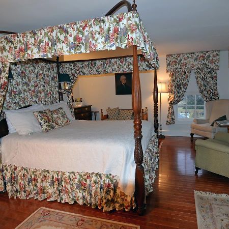 The Inn At Monticello シャーロッツビル エクステリア 写真